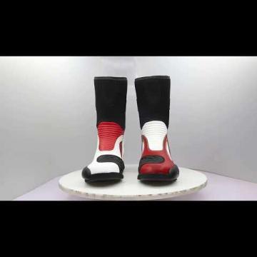 Valentino Rossi Yamaha Boots MotoGP (Spain) 2005