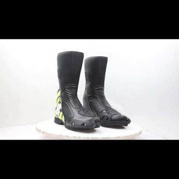 Andrea Iannone shoes