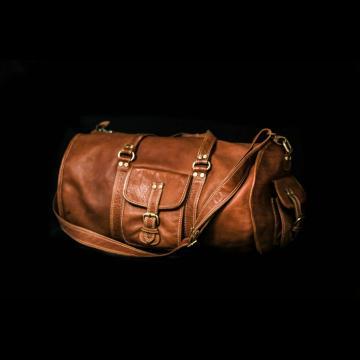 Amore Leather Shoulder Bag