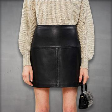 black leather mini skirt