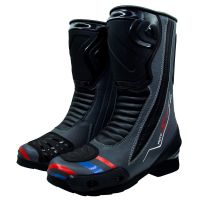 Andrea Dovizioso 2018 MotoGP race boots left view
