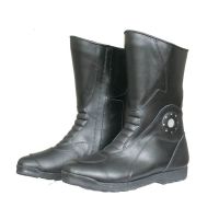 black-motorcycle-boots